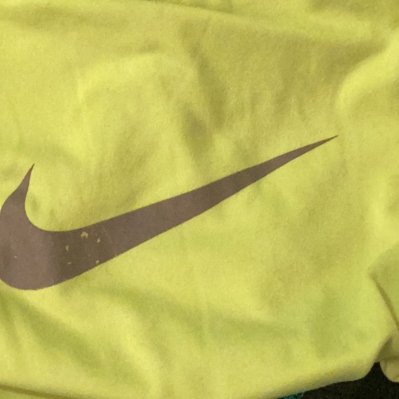 Nike lemon & Under Armour black & turquoise & white jerseys teen boys size # M . - Picture 15 of 15